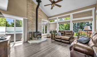 892 Marion Way, Gardnerville, NV 89460