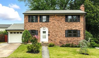 2339 N POWHATAN St, Arlington, VA 22205