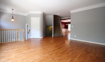 3800 ELMWOOD TOWNE Way, Alexandria, VA 22303