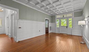802 N Poplar St, Aberdeen, NC 28315