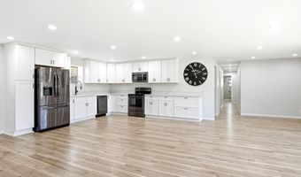 9540 SW Hodges Rd, Auburn, KS 66402
