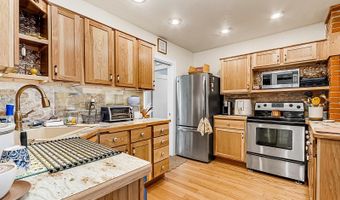 104 E 5TH Ave, Cheyenne, WY 82001