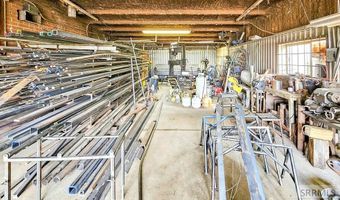331 N Idaho St, Arco, ID 83213