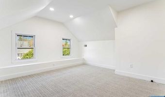648 E Broad St, Westfield, NJ 07090