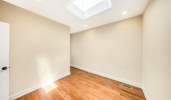 1505 SPRING Pl NW, Washington, DC 20010
