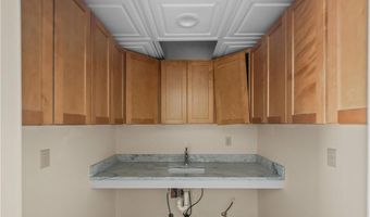 441 Old Forge Rd 13, Warwick, RI 02818