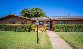 812 1st St, Abernathy, TX 79311