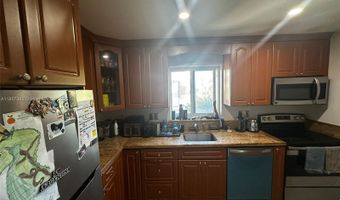 1020 94th St 301, Bay Harbor Islands, FL 33154
