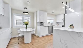 166 Alta St B, Arcadia, CA 91006