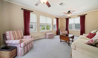 37 Hastings St 207, Boston, MA 02132