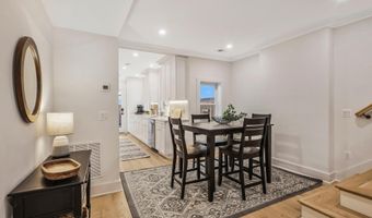 1014 QUEEN St, Alexandria, VA 22314
