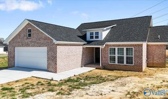 15 Swanee Dr, Albertville, AL 35950