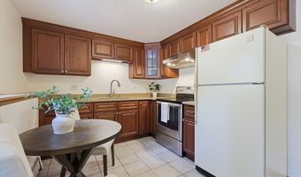 5 Nelson St, Attleboro, MA 02703