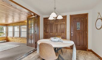 1525 E JOHN St, Appleton, WI 54915