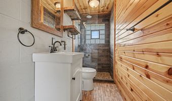 3517 Lake Allegan Dr, Allegan, MI 49010