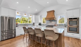 20 Hannah Lee Rd, Barnegat, NJ 08005