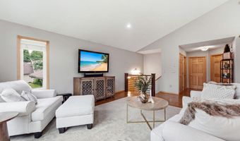3405 Pawnee Dr SE, Alexandria, MN 56308