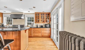 840 Broadway, Bangor, ME 04401