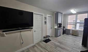 43-32 40 St, Sunnyside, NY 11104