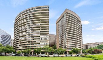 1300 CRYSTAL Dr 1102S, Arlington, VA 22202