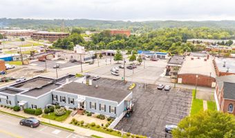 525 7th St, Altavista, VA 24517