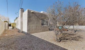 1212 Calle Del Sol NE, Albuquerque, NM 87106