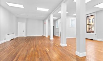 16 W Black Well St6s War, Andover, NJ 07801