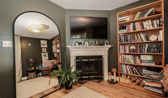 18 Suffolk Ct 159, Bedford, NH 03110