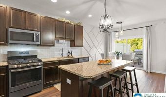 312 Redclover Ln, Allentown, PA 18104