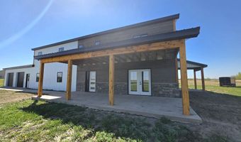 38515 129th St, Aberdeen, SD 57401