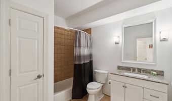 7809 FOX GATE Ct, Bethesda, MD 20817