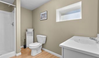 1715 Musso View Ave, Cheshire, CT 06410