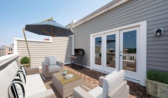 2216 MAIN LINE Blvd, Alexandria, VA 22301