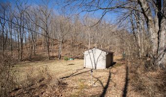 4624 Rhoric Rd, Athens, OH 45701
