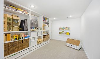 2764 NE 96th Pl, Ankeny, IA 50021