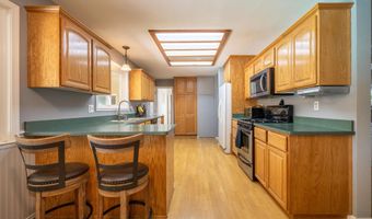 21169 Shelly Ln, Anderson, CA 96007