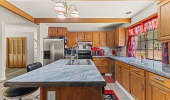 88848 SUNNY LOOP Ln, Bandon, OR 97411