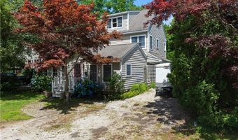 30 Loring Rd, Bristol, RI 02809