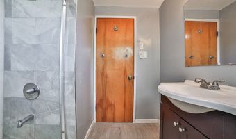 126 Leonore Rd, Amherst, NY 14226