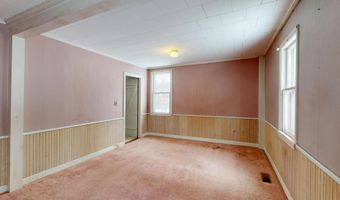 139 Fletcher Rd, Auburn, ME 04210