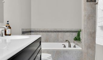21178 WILDFLOWER Sq, Ashburn, VA 20147