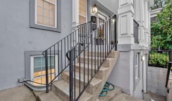 600 HARVARD St NW 1, Washington, DC 20001