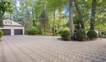 34 Southside Ave, Atlantic Highlands, NJ 07716