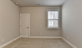 5240 Cresslyn Rdg, Alpharetta, GA 30005
