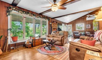 19 W Illinois Ave, Absecon, NJ 08201