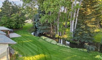 26 Big Chief Trl, Bozeman, MT 59718