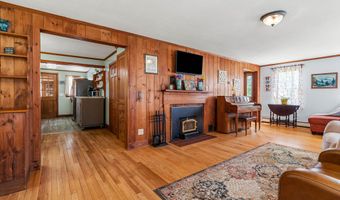 653 Gore Rd, Alfred, ME 04002