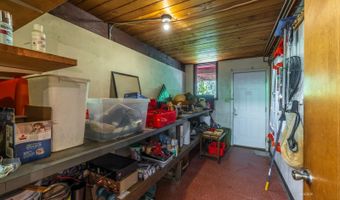 15 Angela St, Athens, OH 45701