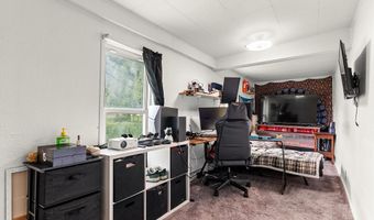 712 S MAIN St, Abingdon, IL 61410