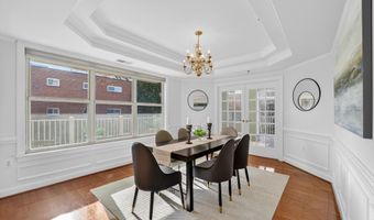 1555 N COLONIAL Ter 601, Arlington, VA 22209